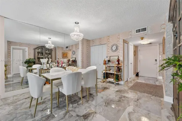 1880 S Ocean Dr #705, Hallandale Beach, FL 33009