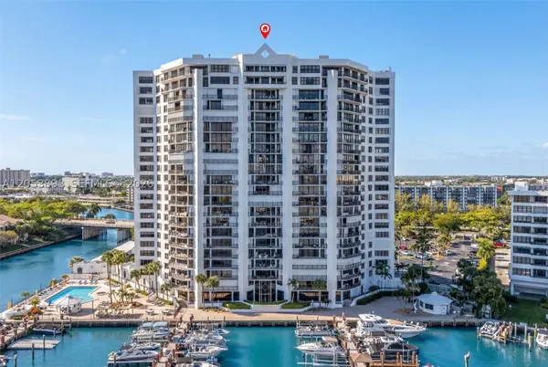300 Three Islands Blvd #207, Hallandale Beach, FL 33009