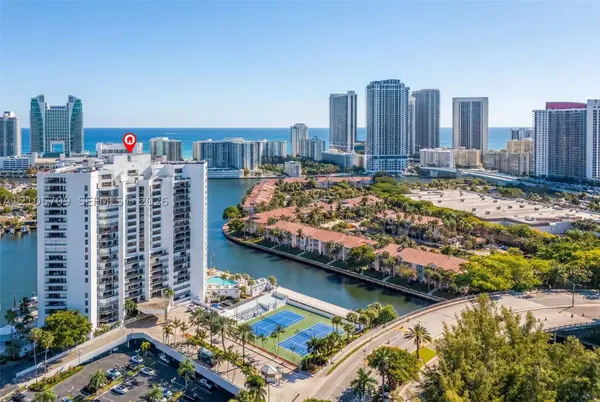 300 Three Islands Blvd #516