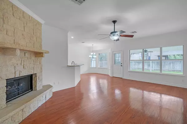 102 Ridgemont CT, Georgetown, TX 78628