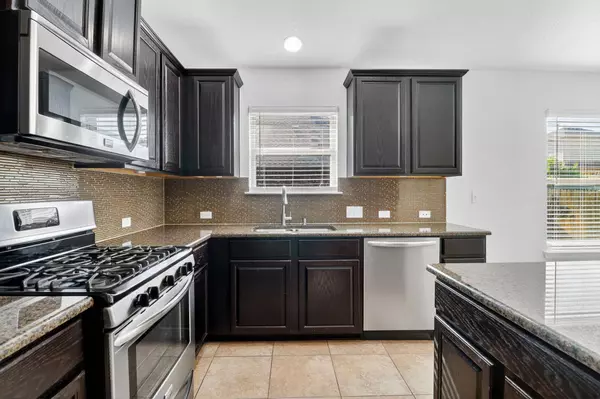 917 Canvasback Creek DR, Leander, TX 78641