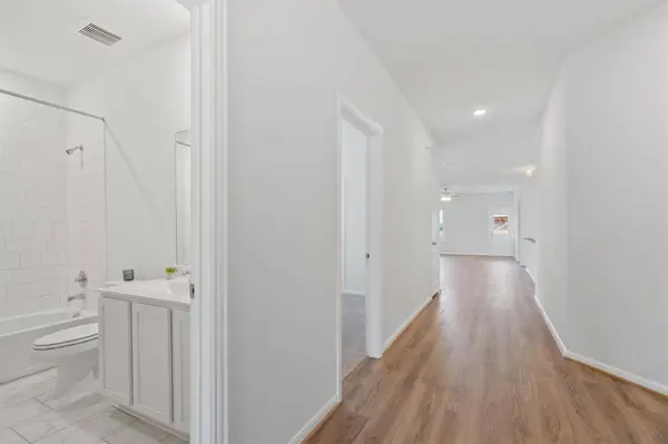 249 Crystal Brook DR, Liberty Hill, TX 78642