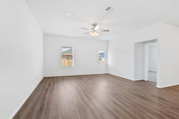 249 Crystal Brook DR, Liberty Hill, TX 78642