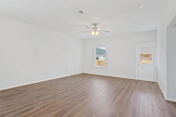 249 Crystal Brook DR, Liberty Hill, TX 78642