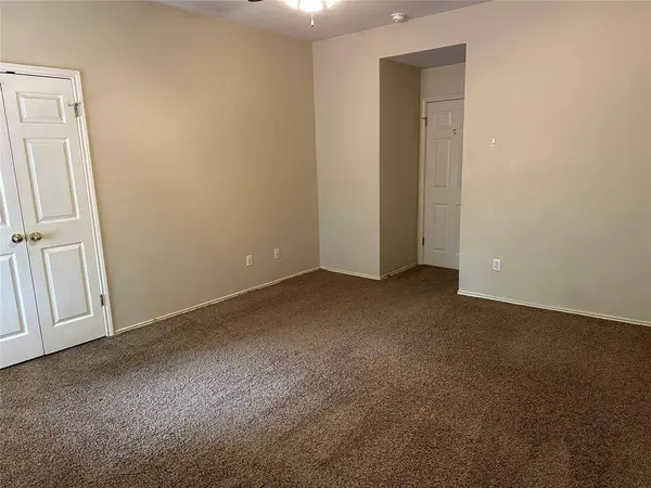 706 Luke LN, Leander, TX 78641