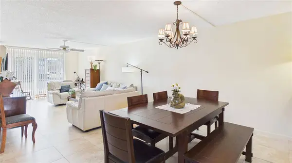 381 S HOLLYBROOK DR #106, Pembroke Pines, FL 33025