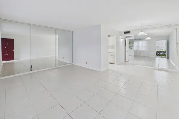 13155 SW 7TH CT #103E, Pembroke Pines, FL 33027