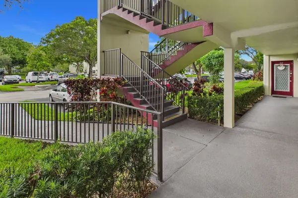 13155 SW 7TH CT #103E, Pembroke Pines, FL 33027