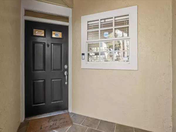 1547 FARRINDON CIR #1547, Lake Mary, FL 32746