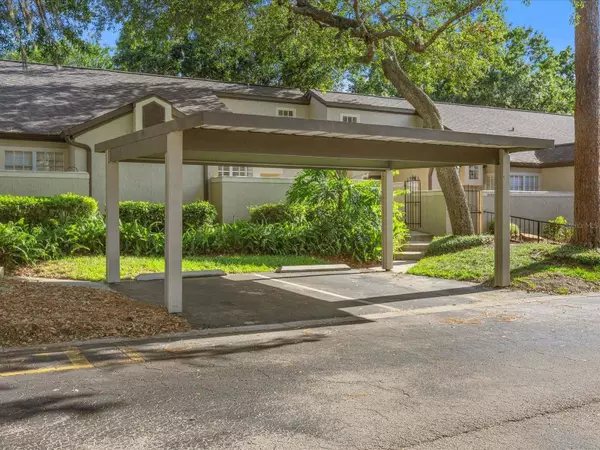 1547 FARRINDON CIR #1547, Lake Mary, FL 32746