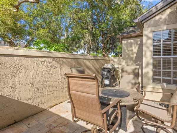 1547 FARRINDON CIR #1547, Lake Mary, FL 32746