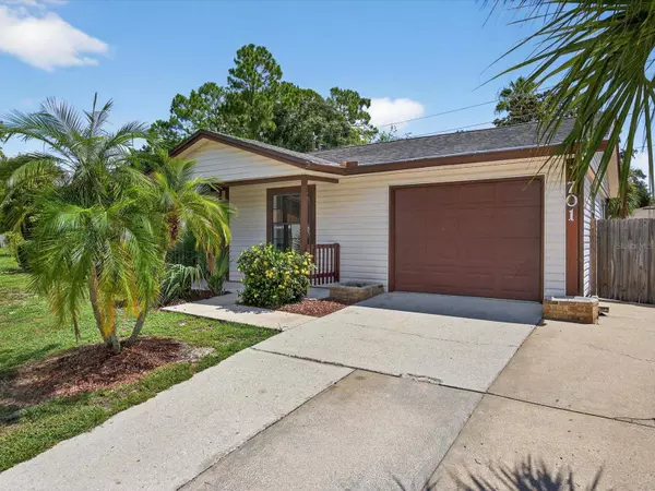 701 WOODLAWN DR, Winter Springs, FL 32708