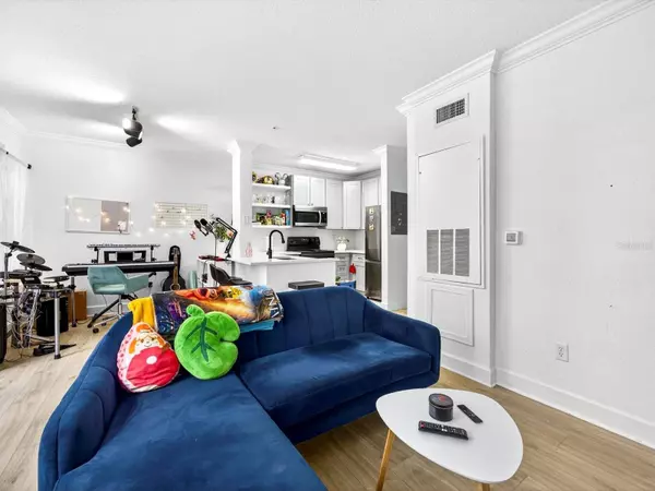 300 E SOUTH ST #3016, Orlando, FL 32801