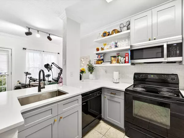 300 E SOUTH ST #3016, Orlando, FL 32801