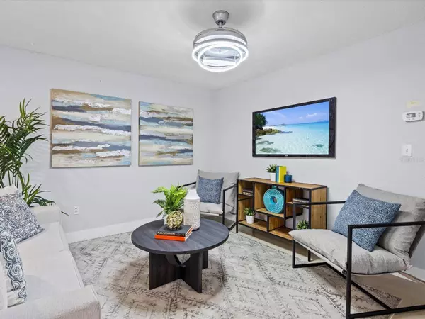 851 MILES AVE #13, Winter Park, FL 32789