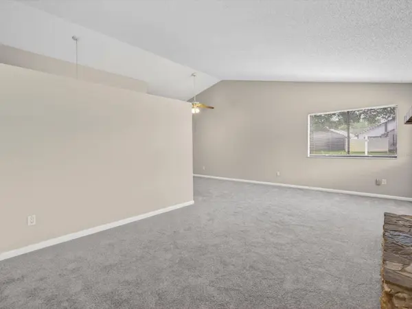 724 LAKESIDE DR, Winter Springs, FL 32708