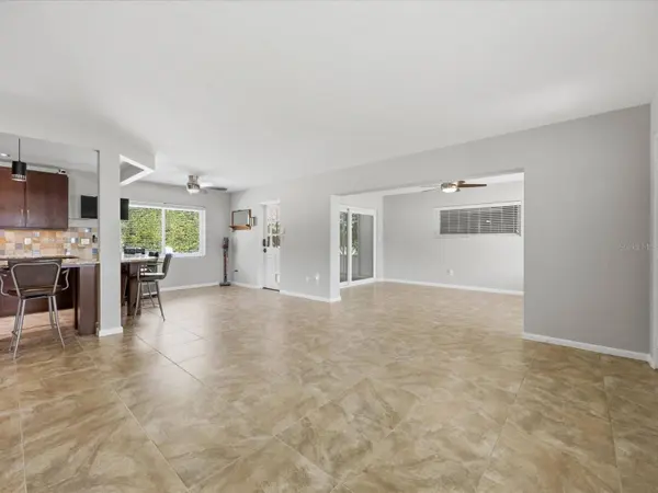 1104 KASPER DR, Orlando, FL 32806