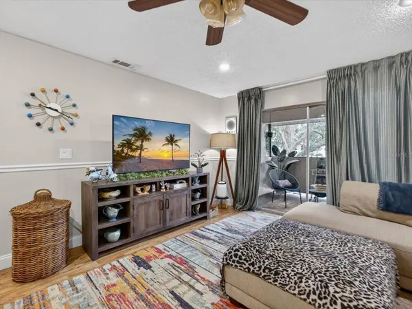 6110 CURRY FORD RD #219, Orlando, FL 32822