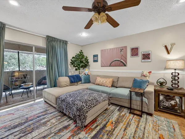 6110 CURRY FORD RD #219, Orlando, FL 32822