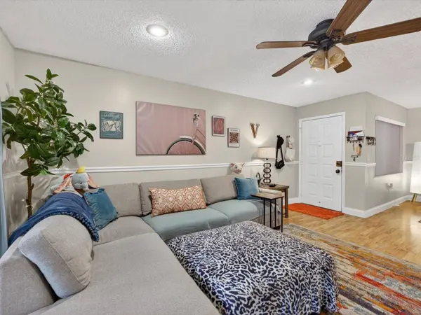 6110 CURRY FORD RD #219, Orlando, FL 32822
