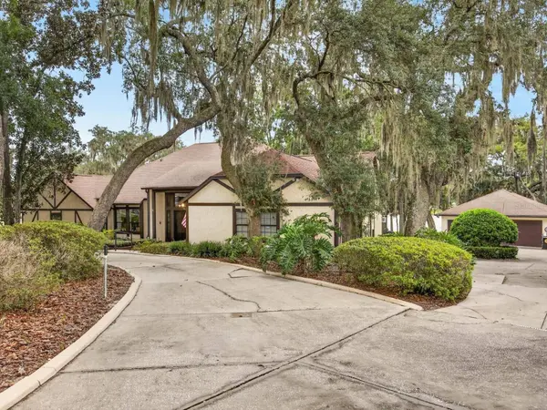 671 QUIETWATER CV, Altamonte Springs, FL 32701
