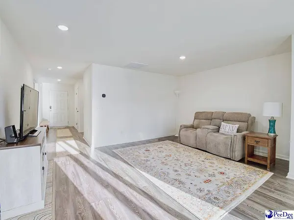 1964 Eastpark, Darlington, SC 29532