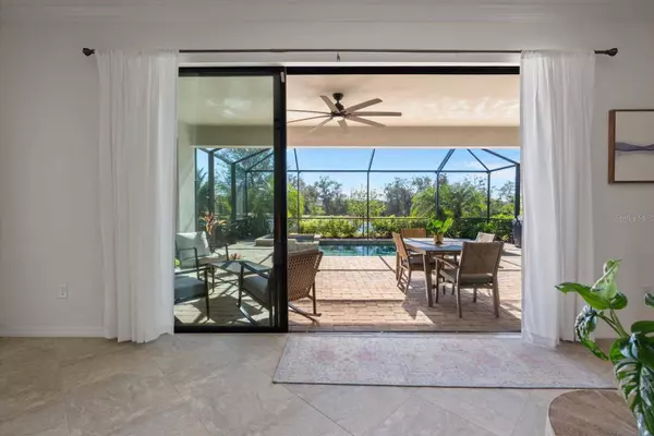 6503 ROSEHILL FARM RUN, Bradenton, FL 34211