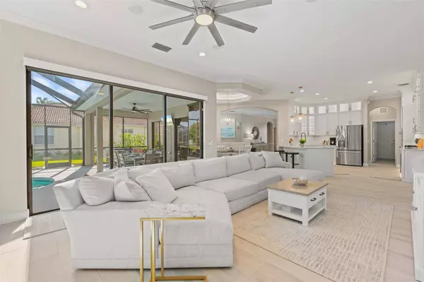 6470 INDIGO BUNTING PL, Lakewood Ranch, FL 34202