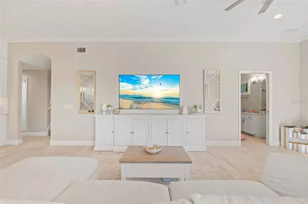 6470 INDIGO BUNTING PL, Lakewood Ranch, FL 34202