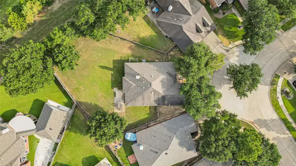 7102 Hollow Field LN, Cypress, TX 77433