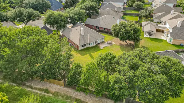 7102 Hollow Field LN, Cypress, TX 77433