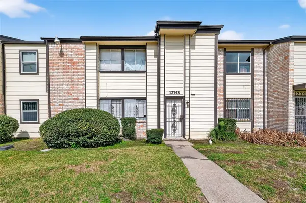 12743 Leader ST, Houston, TX 77072