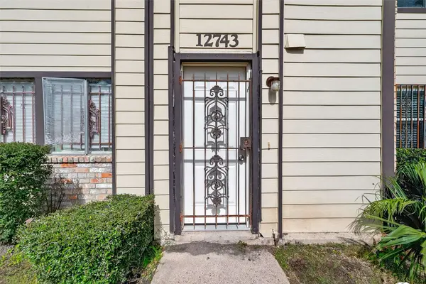 12743 Leader ST, Houston, TX 77072