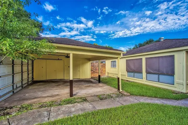 13126 Lima DR, Houston, TX 77099