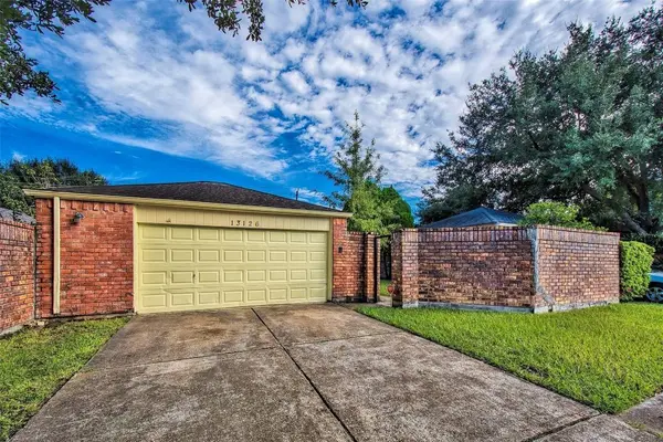13126 Lima DR, Houston, TX 77099