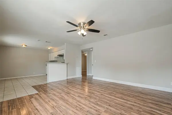 8430 Round Rock DR #8, Houston, TX 77049