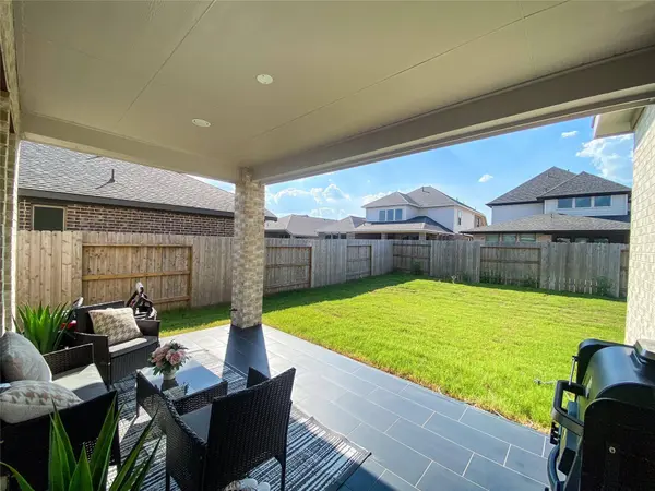 2122 Alabaster Estate DR, Richmond, TX 77469