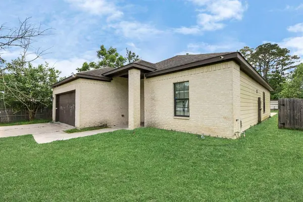7831 Wileyvale RD, Houston, TX 77016