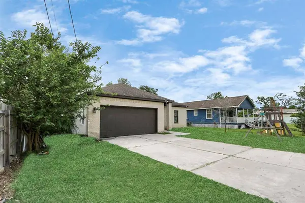 7831 Wileyvale RD, Houston, TX 77016