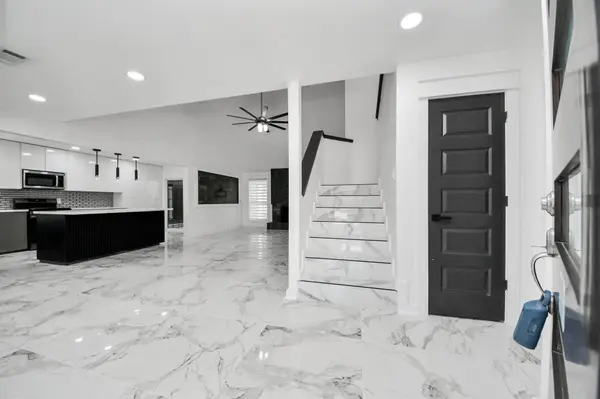 2715 Rolling Glen DR, Spring, TX 77373