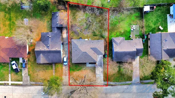 5126 Hull ST, Houston, TX 77021