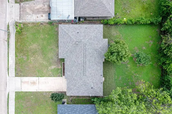 5646 Flamingo DR, Houston, TX 77033