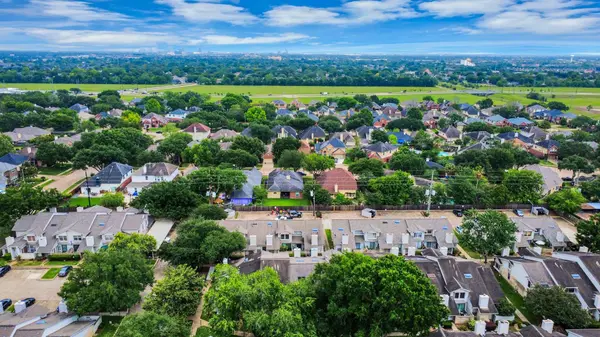 13457 Garden GRV, Houston, TX 77082