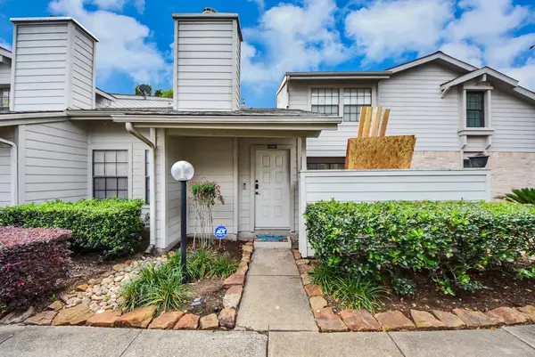13457 Garden GRV, Houston, TX 77082