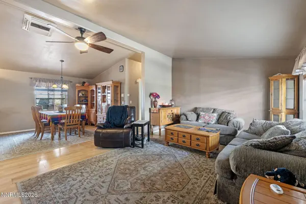 4790 Skyline DR, Silver Springs, NV 89429