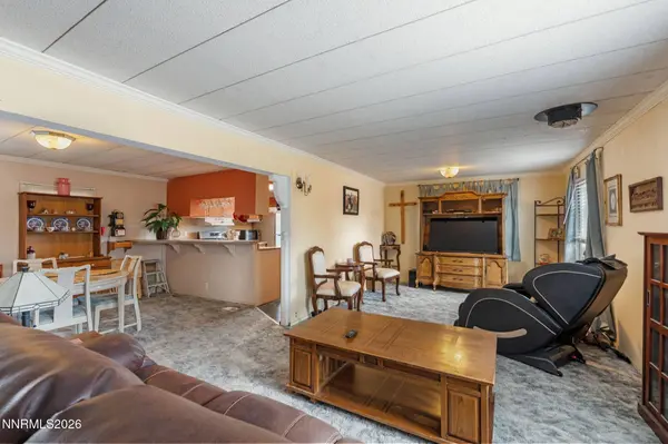 3701 Ardmore, Silver Springs, NV 89429