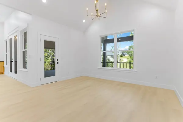 713 Man Of War Ct, Inman, SC 29349