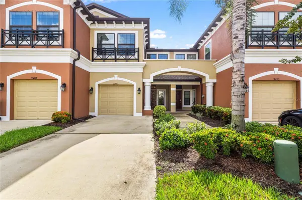 9208 FOX SPARROW RD, Tampa, FL 33626