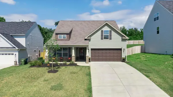 Choosing Schools When Relocating to a New Area,James W Hooker