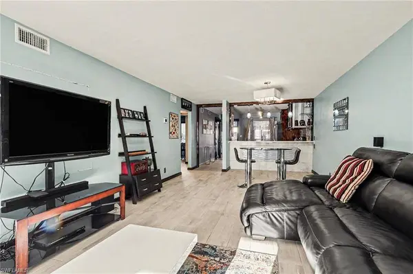 4150 Looking Glass LN #3903, Naples, FL 34112